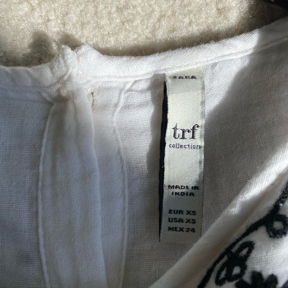 Zara linen blouse with black stitching & Pom poms - Picture 3 of 3